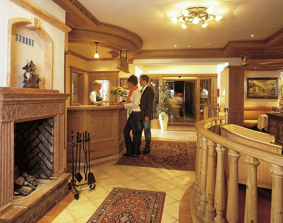 Imagen de los interiores del Hotel Alpenhotel Tirolerhof. Foto 14