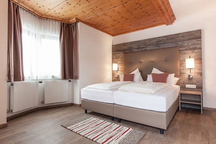 Imagen de la habitación del Hotel Alpenhotel Tirolerhof, Fulpmes. Foto 13
