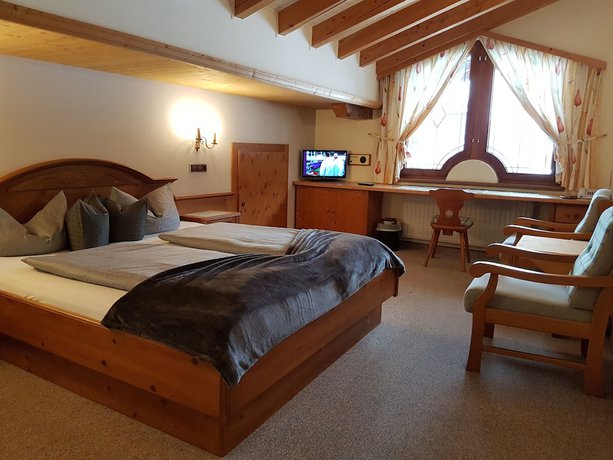 Imagen de la habitación del Hotel Alpenhotel Tyrol. Foto 5