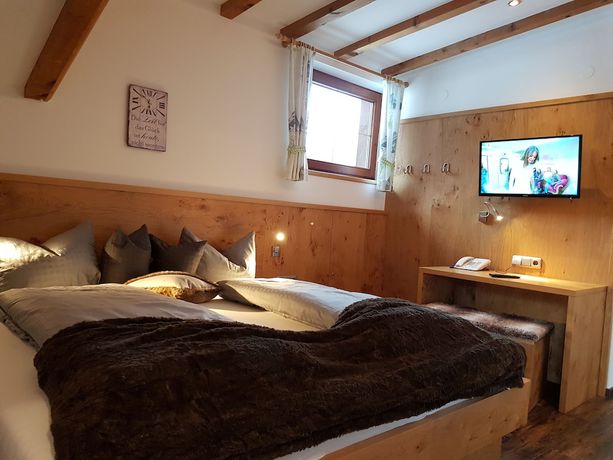 Imagen de la habitación del Hotel Alpenhotel Tyrol. Foto 13