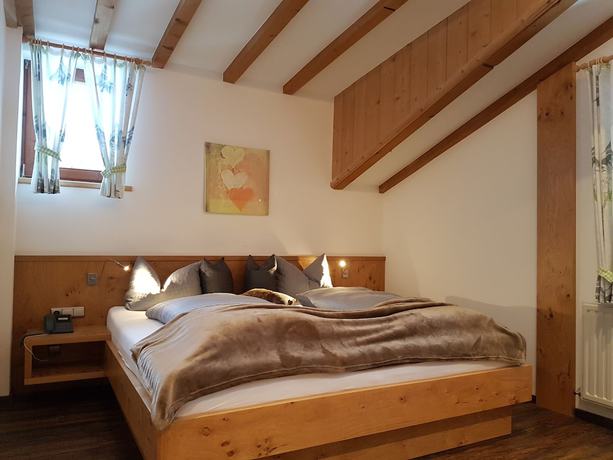 Imagen de la habitación del Hotel Alpenhotel Tyrol. Foto 15