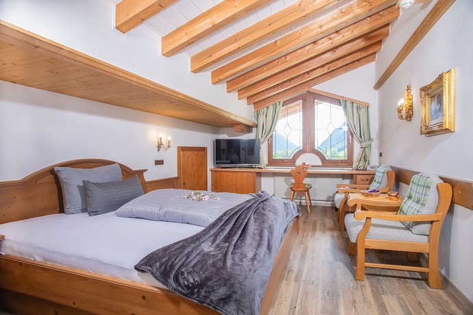 Imagen de la habitación del Hotel Alpenhotel Tyrol. Foto 19