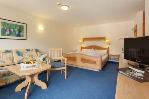 Imagen de la habitación del Hotel Alpenhotel Zimba. Foto 7