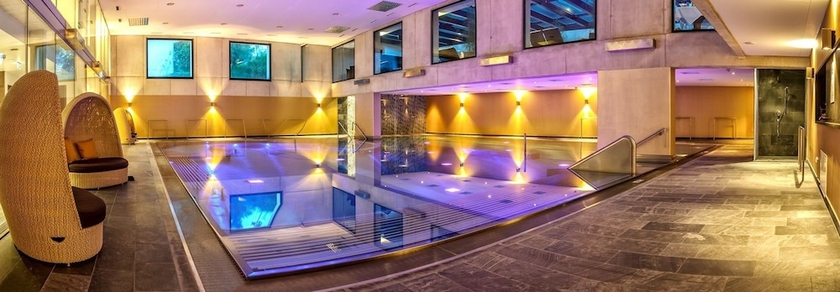 Imagen de la piscina del Hotel Alpenhotel & Spa ***. Foto 15