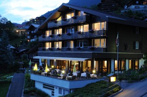 Imagen general del Hotel Alpenkr&auml;uter B&auml;ren. Foto 3