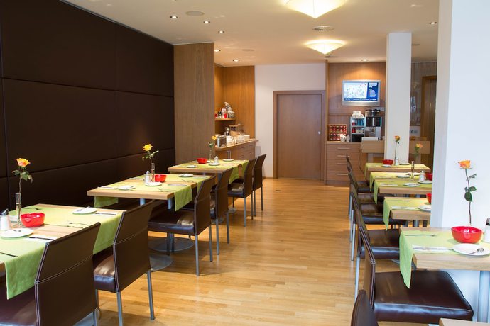 Imagen del bar/restaurante del Hotel Alpenland, Sankt Jakob am Arlberg. Foto 4