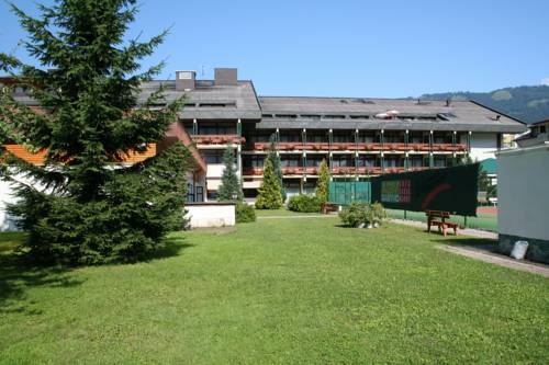 Imagen general del Hotel Alpenland St. Johann. Foto 10