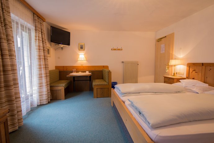 Imagen de la habitación del Hotel Alpenland, Stuls - Stulles. Foto 2