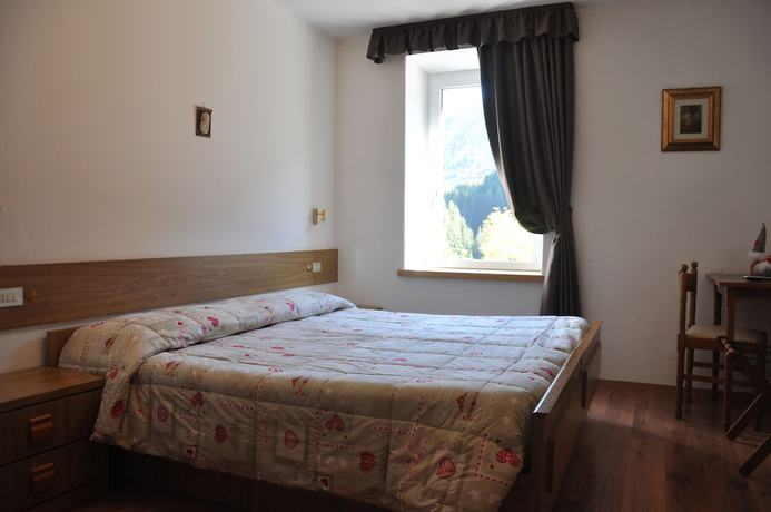 Imagen de la habitación del Hotel Alpenlife Someda. Foto 5