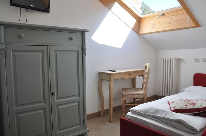 Imagen de la habitación del Hotel Alpenlife Someda. Foto 8