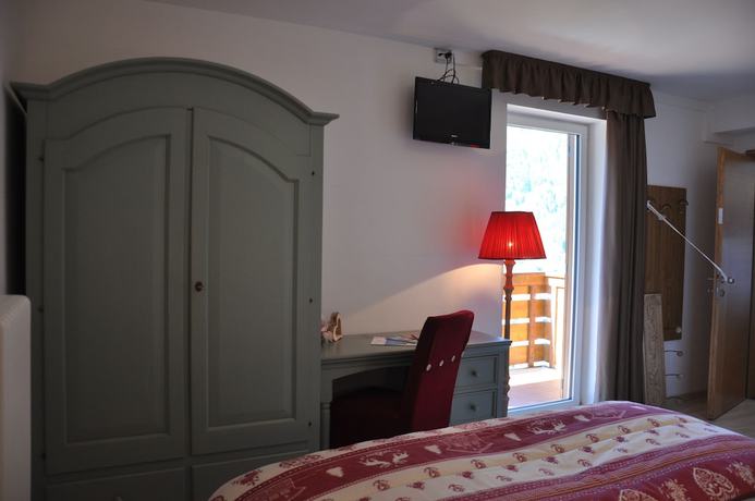 Imagen de la habitación del Hotel Alpenlife Someda. Foto 10