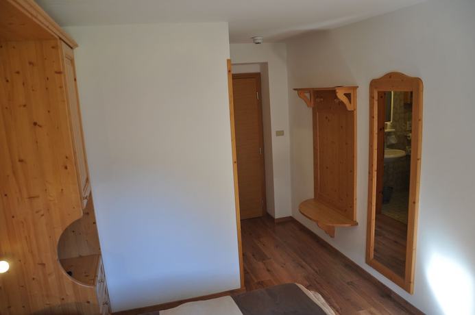 Imagen de la habitación del Hotel Alpenlife Someda. Foto 11