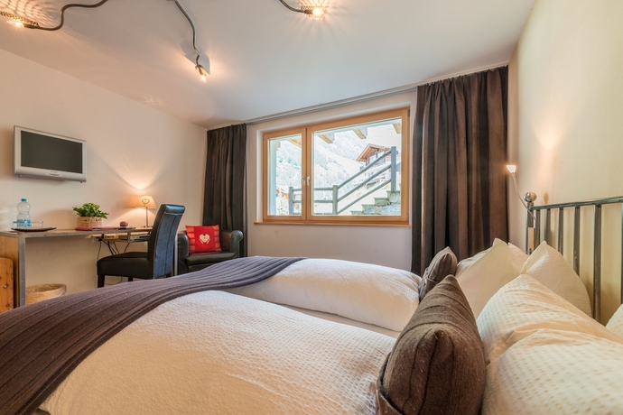 Imagen de la habitación del Hotel Alpenlodge. Foto 4