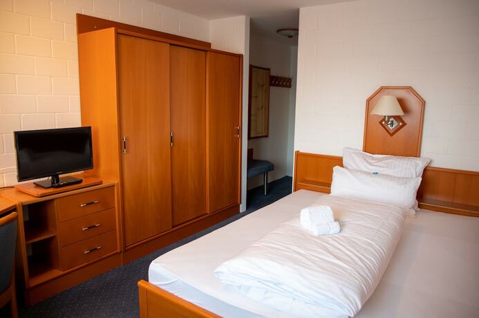 Imagen de la habitación del Hotel Alpenlodge Val Gronda. Foto 12