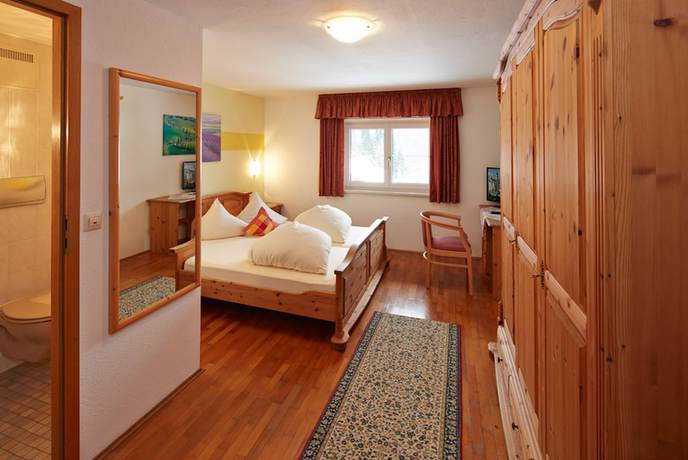 Imagen general del Hotel Alpenmotel S&auml;uling. Foto 3