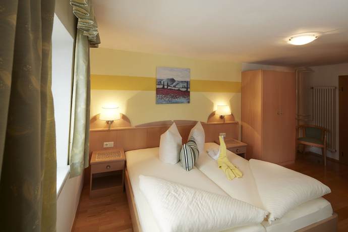 Imagen de la habitación del Hotel Alpenmotel S&auml;uling. Foto 15