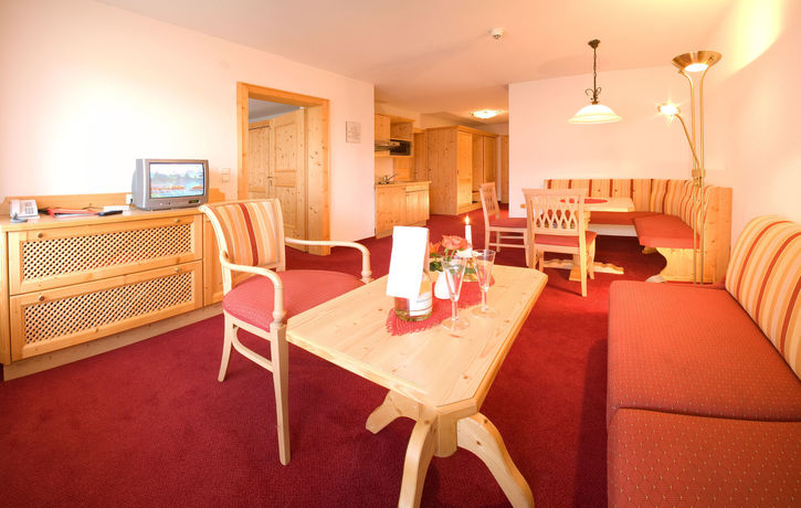 Imagen de la habitación del Hotel Alpenpanorama. Foto 10