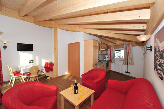 Imagen de los interiores del Hotel Alpenpanorama. Foto 14