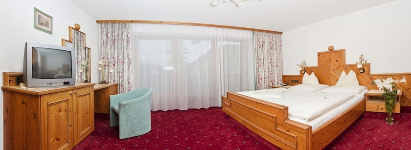 Imagen de la habitación del Hotel Alpenpark Resort. Foto 3