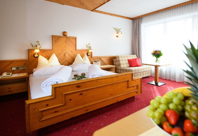 Imagen de la habitación del Hotel Alpenpark Resort. Foto 4