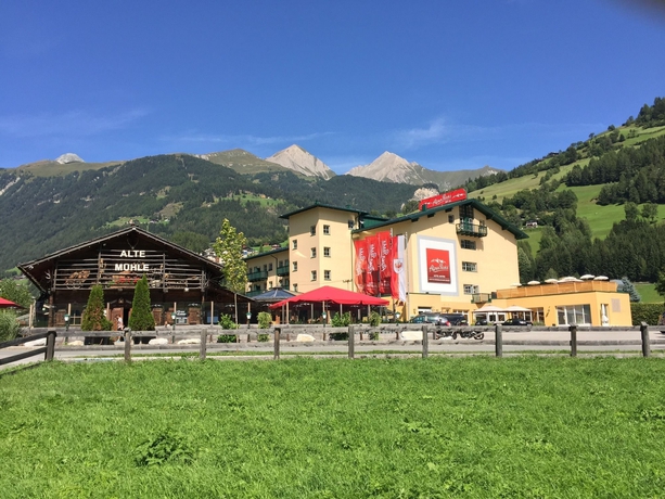 Imagen general del Hotel Alpenparks Montana Matrei. Foto 2