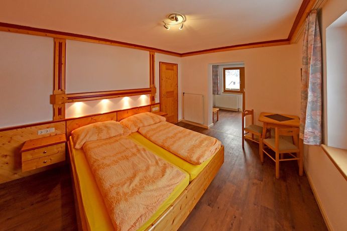 Imagen de la habitación del Hotel Alpenpension Gastein. Foto 17