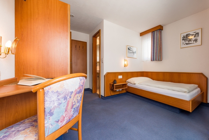 Imagen de la habitación del Hotel Alpenperle. Foto 9