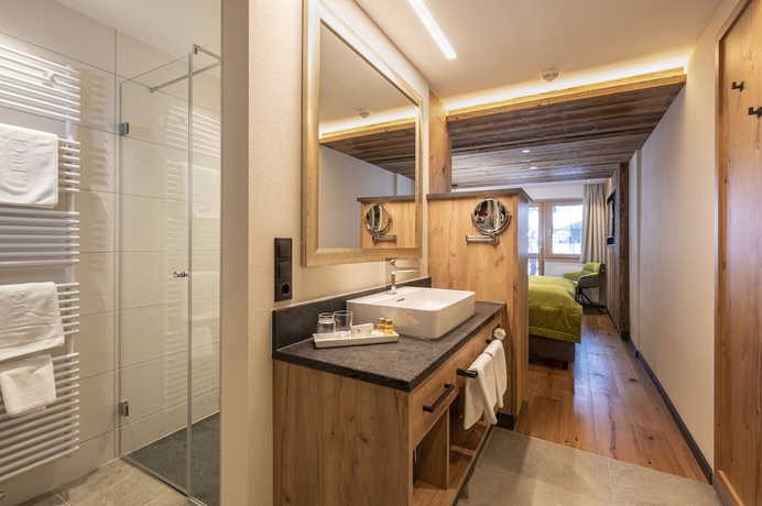 Imagen de la habitación del Hotel Alpenresort Fluchthorn. Foto 4