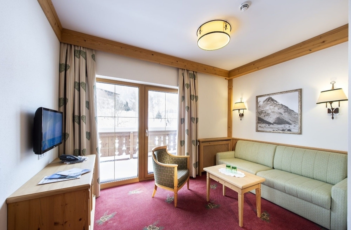 Imagen de la habitación del Hotel Alpenresort Fluchthorn. Foto 6