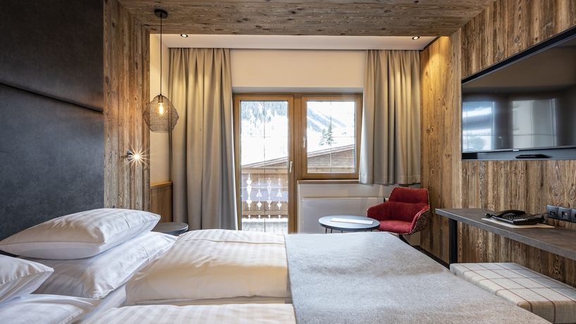 Imagen de la habitación del Hotel Alpenresort Fluchthorn. Foto 15