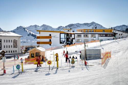 Imagen de la habitación del Hotel Alpenresort Walsertal. Foto 2