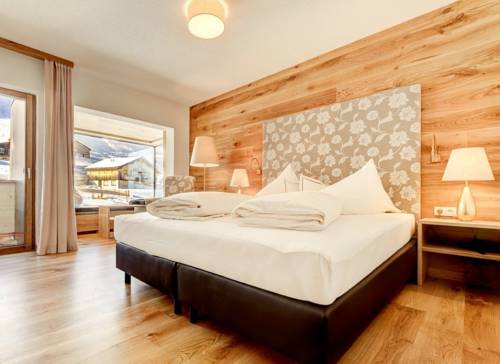 Imagen de la habitación del Hotel Alpenresort Walsertal. Foto 15