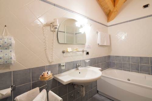 Imagen de la habitación del Hotel Alpenrose, Arabba. Foto 6
