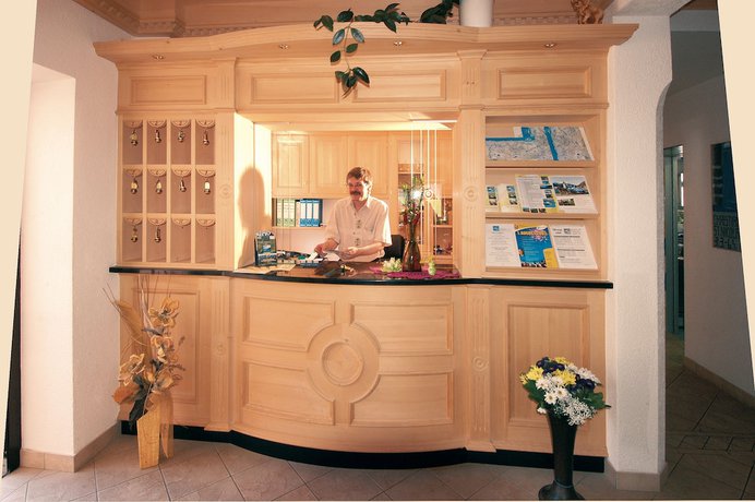 Imagen de los interiores del Hotel Alpenrose, Curon Venosta. Foto 20