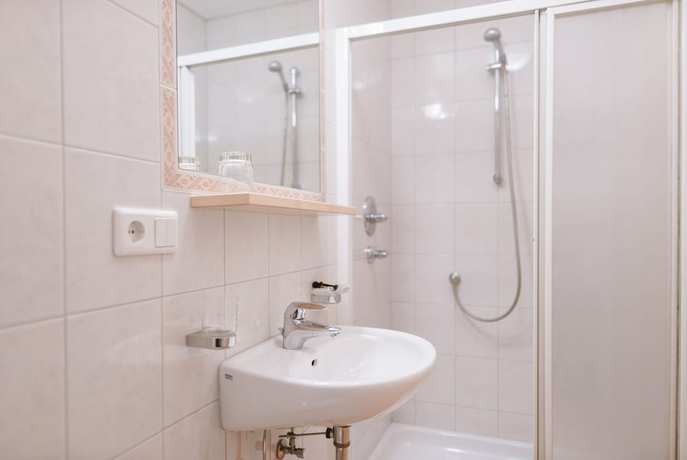 Imagen de la habitación del Hotel Alpenrose. Foto 18