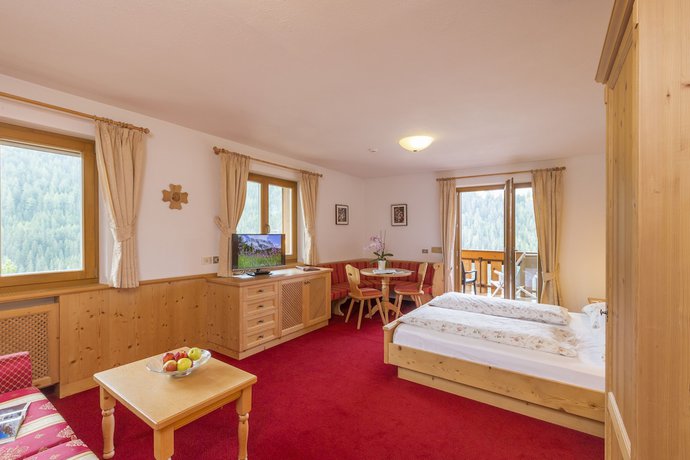 Imagen de la habitación del Hotel Alpenrose. Foto 17