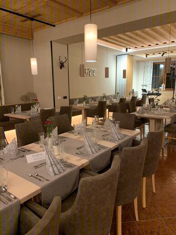 Imagen del bar/restaurante del Hotel Alpenrose M&uuml;hlbach am Hochk&ouml;nig. Foto 12