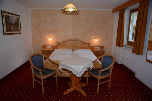 Imagen de la habitación del Hotel Alpenrose, Valles. Foto 4