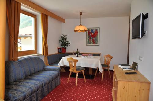 Imagen de la habitación del Hotel Alpenrose, Valles. Foto 9