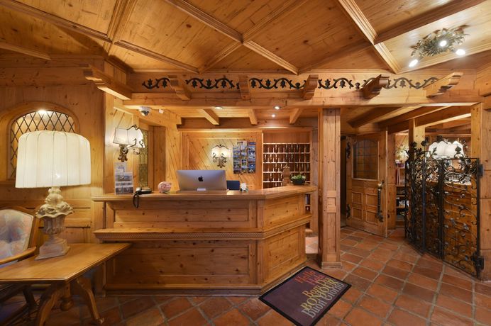 Imagen de los interiores del Hotel Alpenroyal. Foto 20