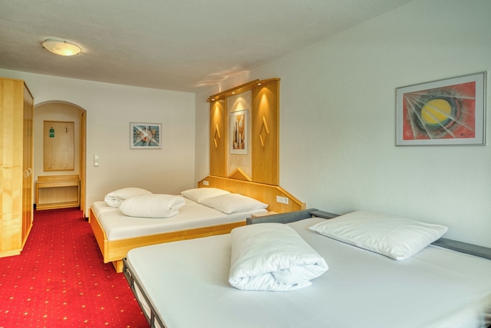 Imagen de la habitación del Hotel Alpenroyal Jerzens. Foto 10