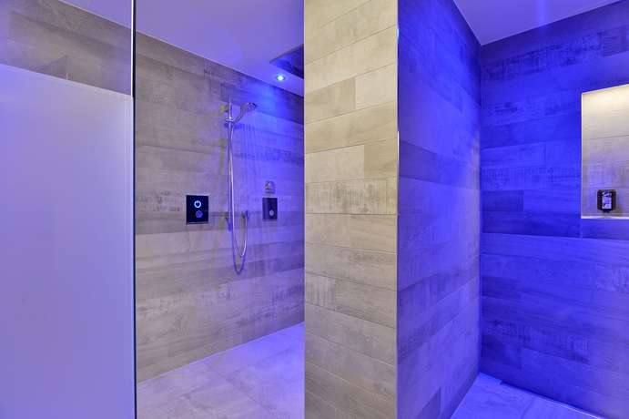 Imagen de los interiores del Hotel Alpenschl&ouml;ssl, S&ouml;ll. Foto 11