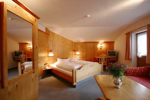 Imagen de la habitación del Hotel Alpensonne. Foto 12