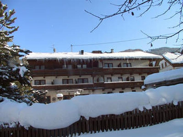 Imagen general del Hotel Alpenstolz. Foto 4
