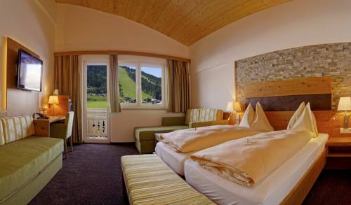 Imagen de la habitación del Hotel Alpenwelt Superior. Foto 6
