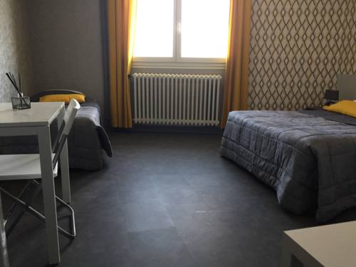 Imagen de la habitación del Hotel Alpes Cevennes. Foto 5