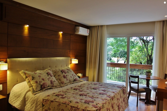 Imagen de la habitación del Hotel Alpestre. Foto 9