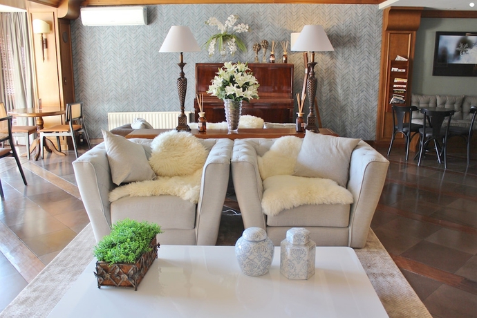 Imagen de los interiores del Hotel Alpestre. Foto 17