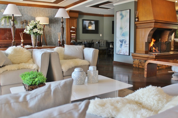 Imagen de los interiores del Hotel Alpestre. Foto 18
