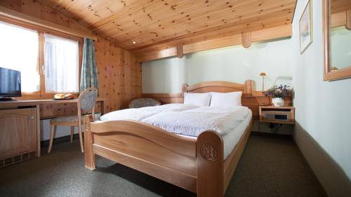 Imagen de la habitación del Hotel Alpfrieden. Foto 10